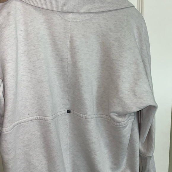 Aritzia Cardigan for sale - Picture 2 of 2